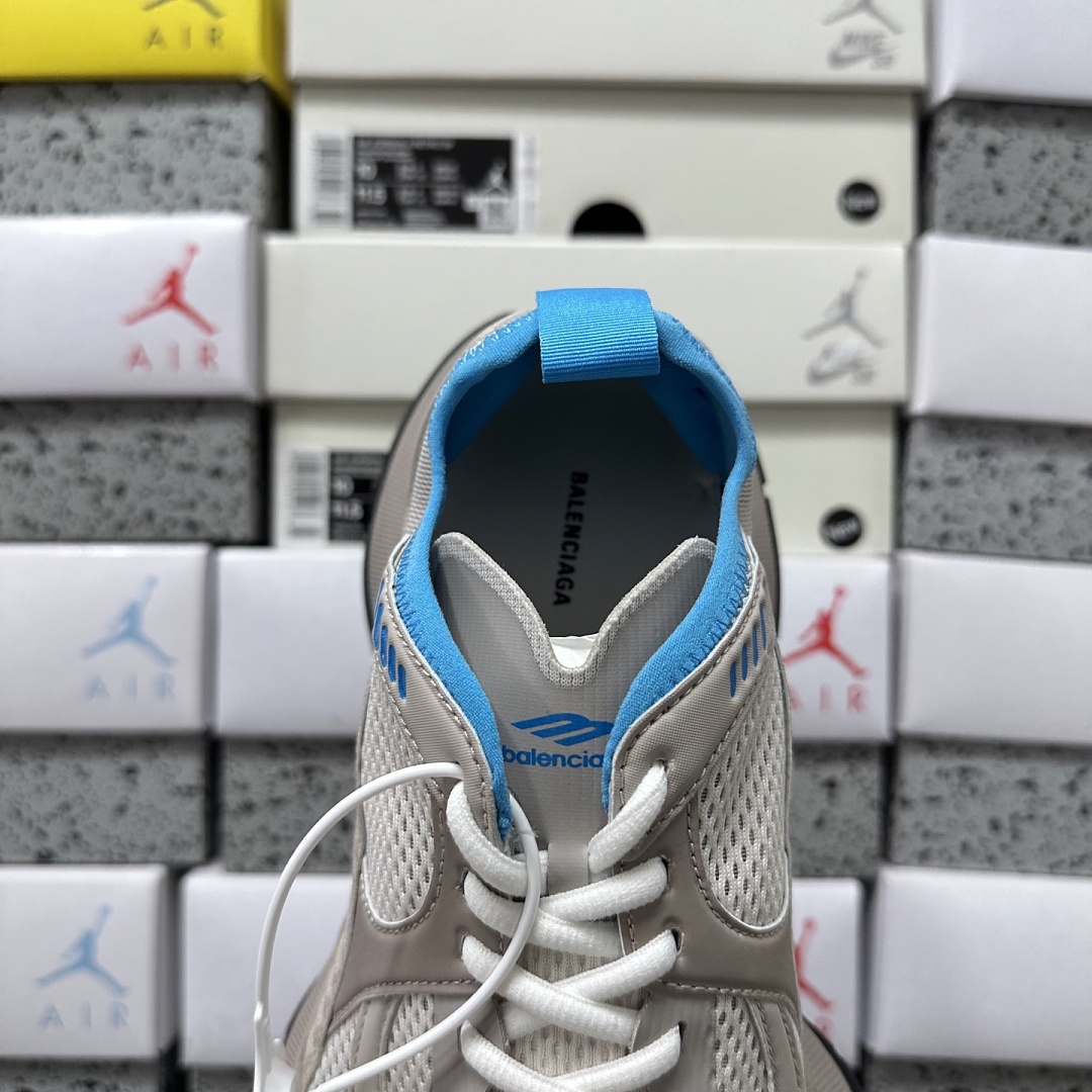 Balenciaga Circuit - Image 13