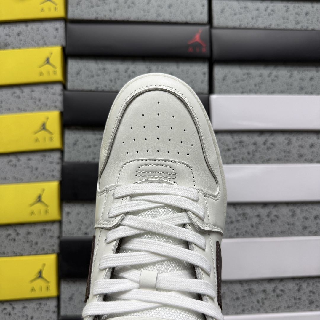 Off-White Out Of Office OOO Low Tops - Image 5