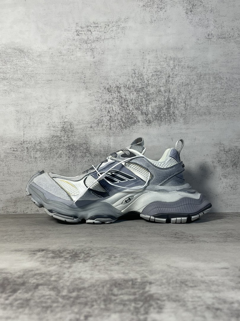 Balenciaga Cargo - Image 84