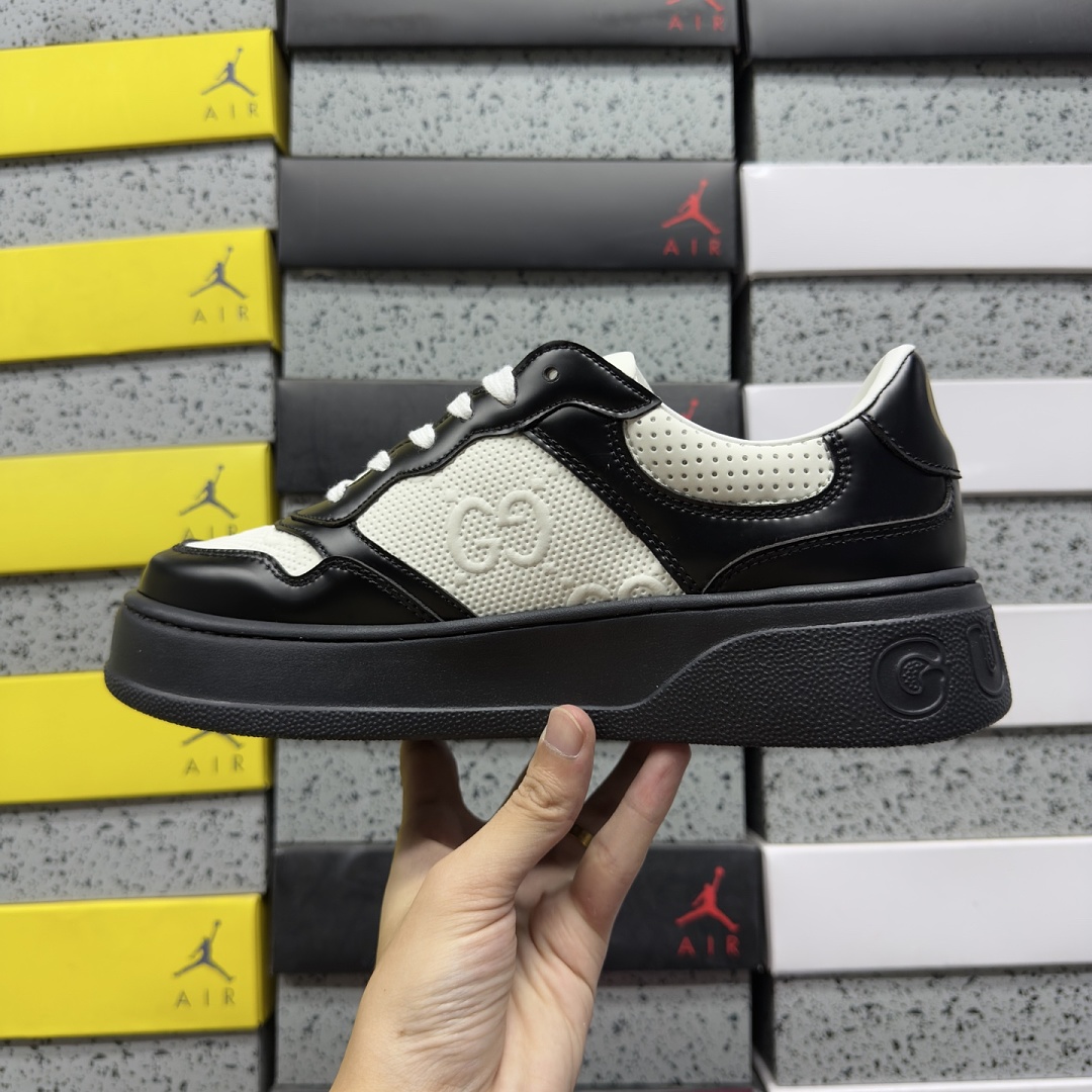 Gucci Chunky GG Web Sneaker - Image 5