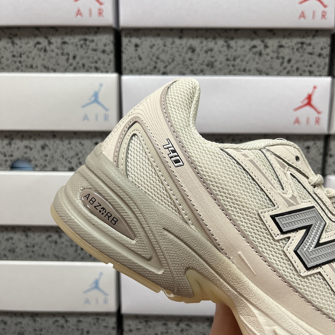 New Balance 740 Lunar New Year - Image 5