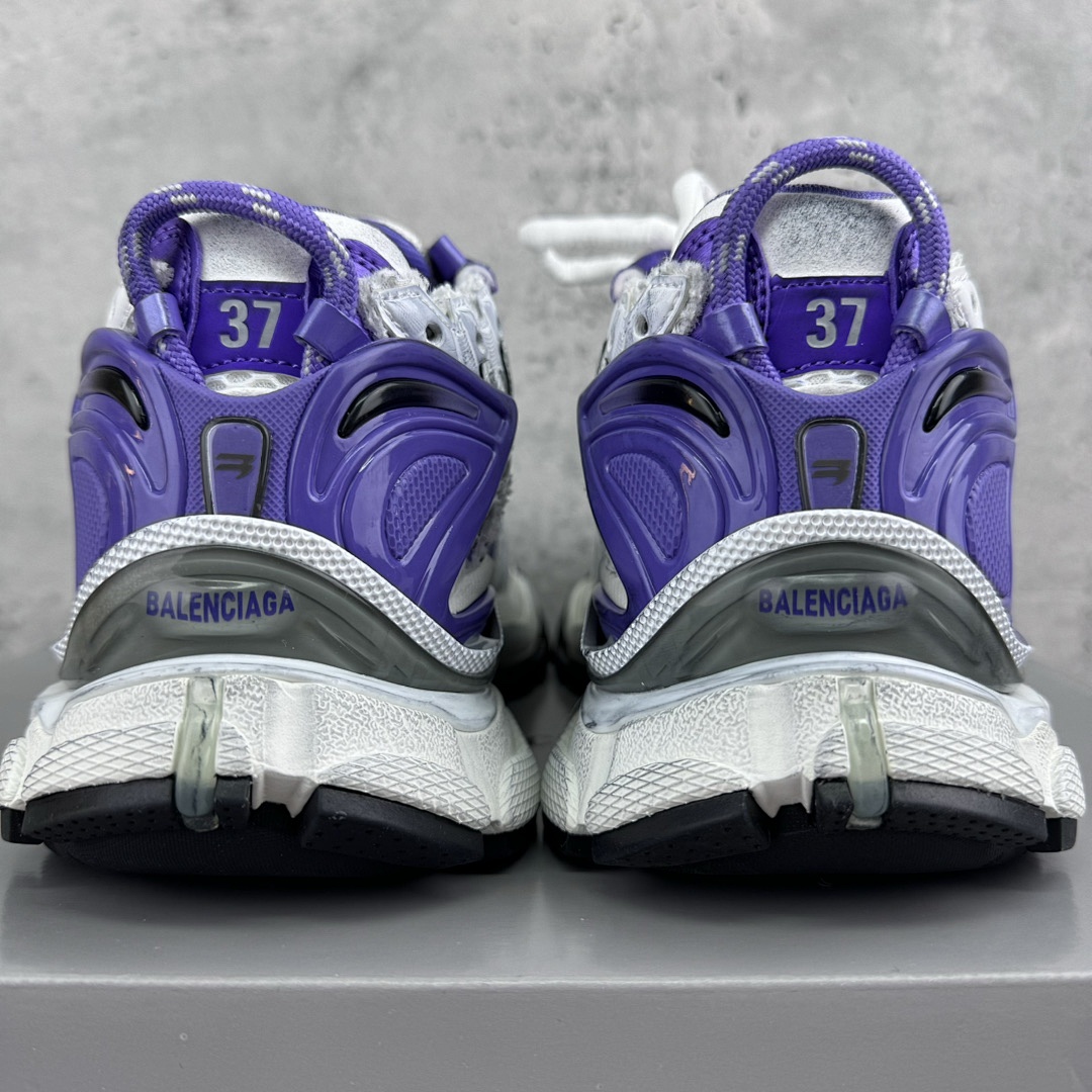 Balenciaga Runner - Image 9