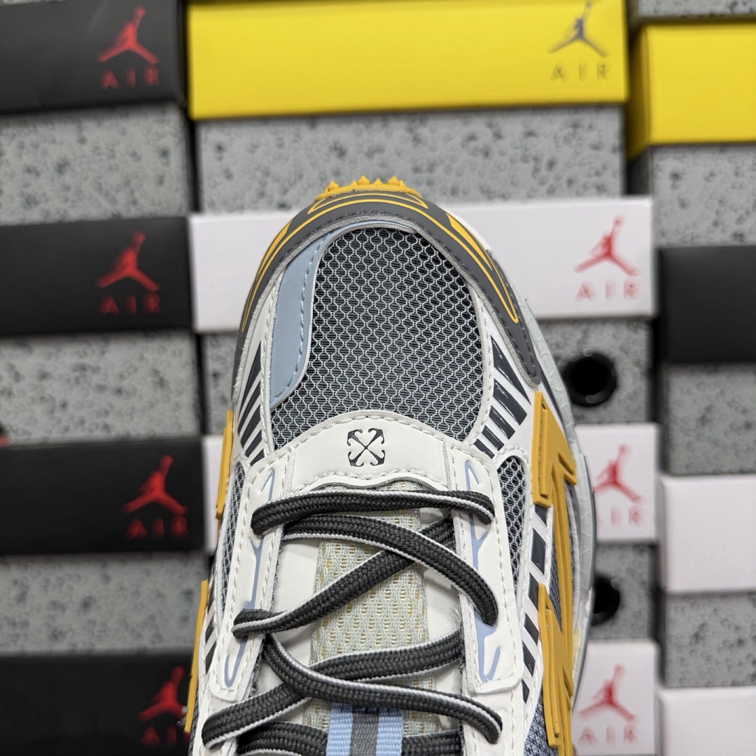 Off-White Be Right Back - Image 6