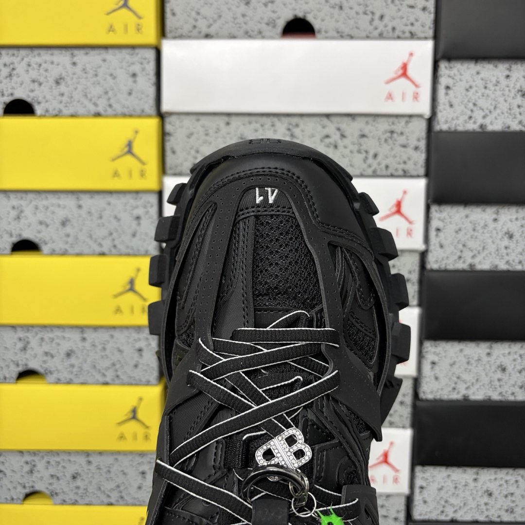 Balenciaga Track - Image 2
