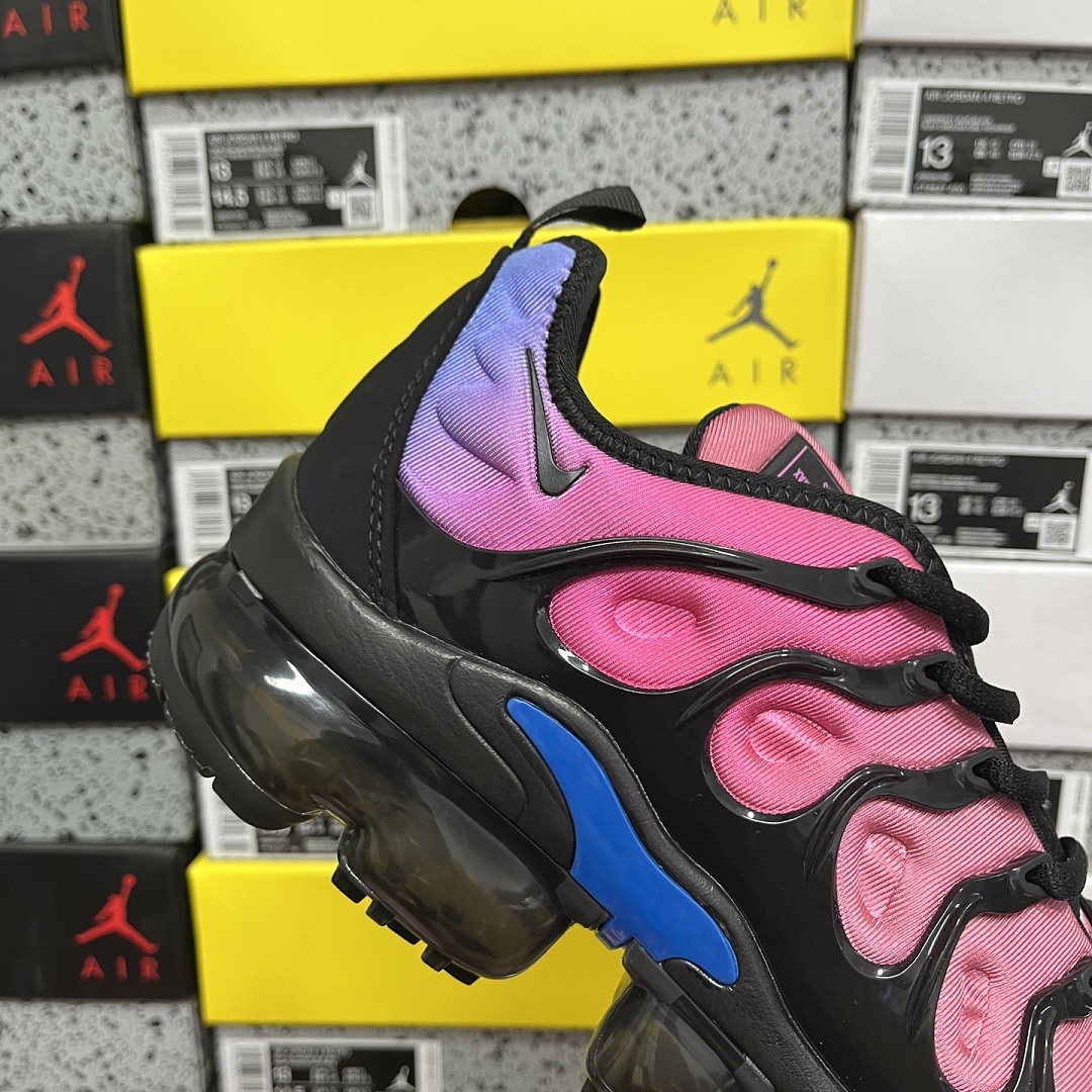 Nike Air VaporMax Plus Black Team Red Hyper Violet - Image 7