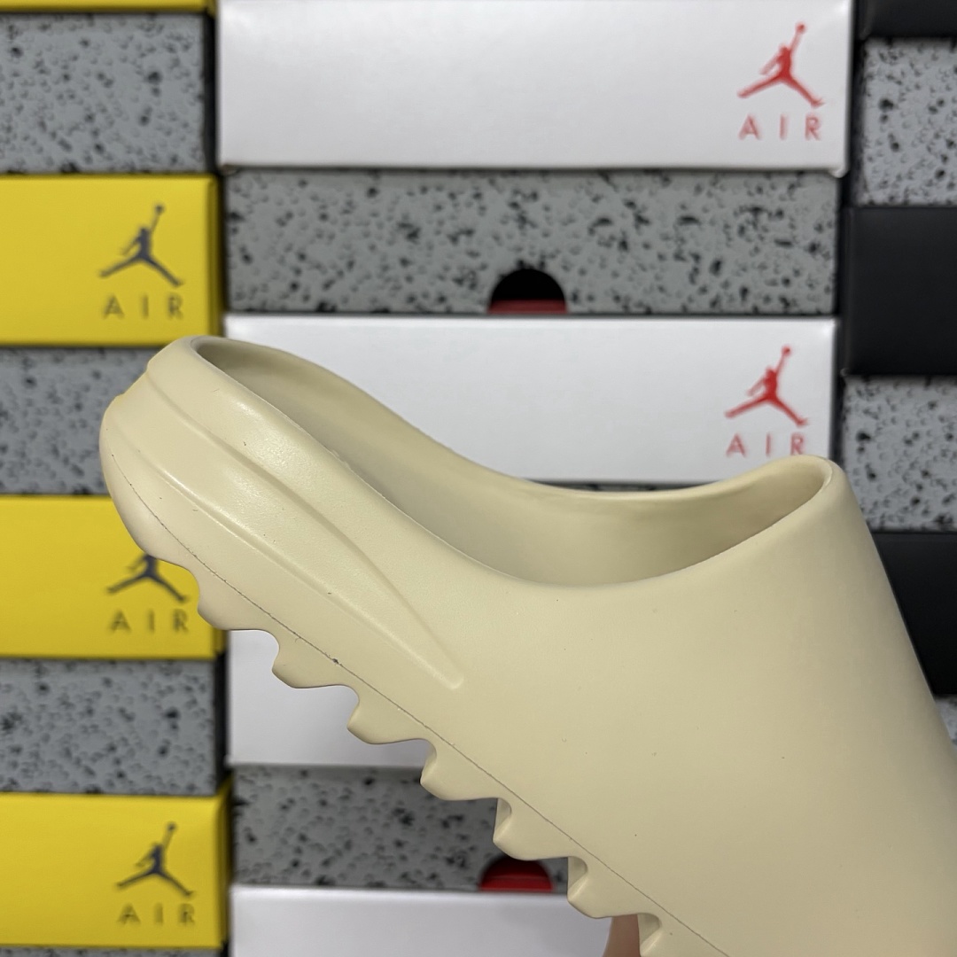 Adidas Yeezy Slide Bone Slides - Image 2