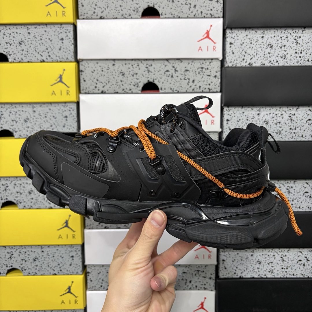 Balenciaga Track - Image 12
