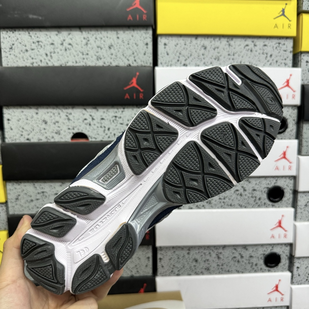 ASICS Gel-NYC Yankees 1201A789-100 - Image 5