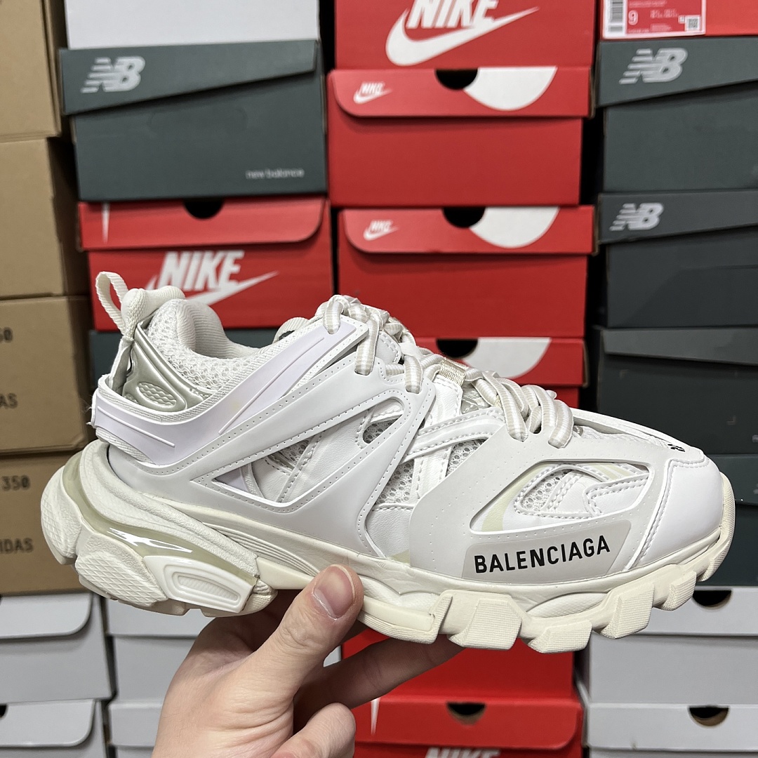 Balenciaga BLCG Track - Image 16