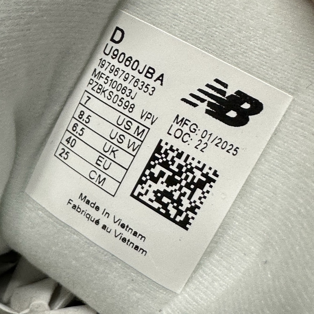 New Balance 9060 - Image 10