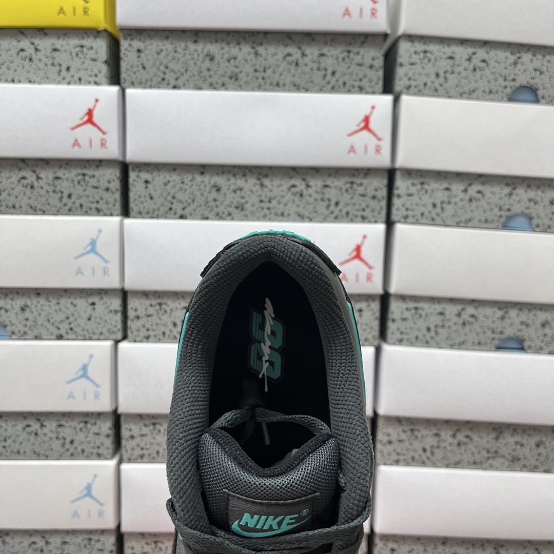 Nike Air Max 90 Black Clear Jade - Image 5