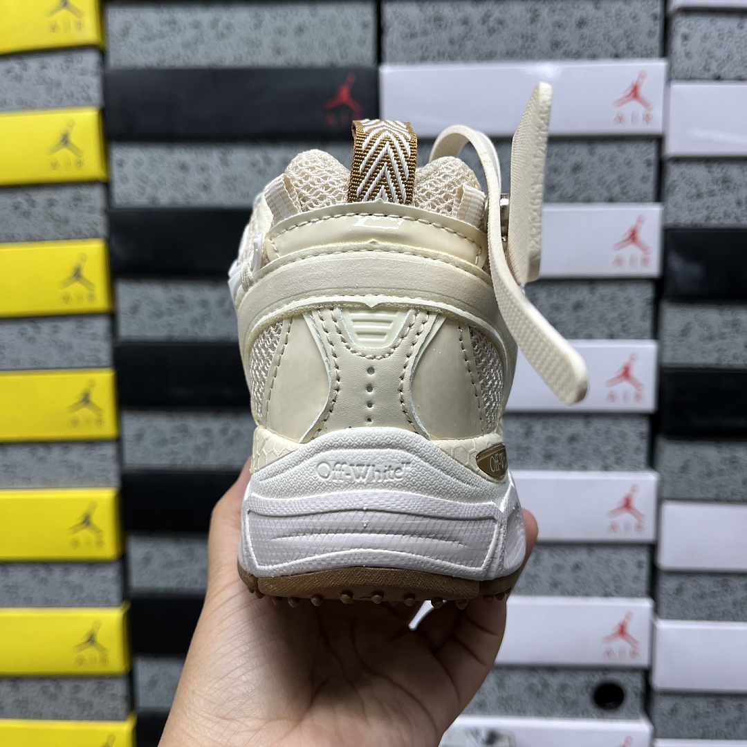 Off-White Be Right Back F24 13C60 - Image 4