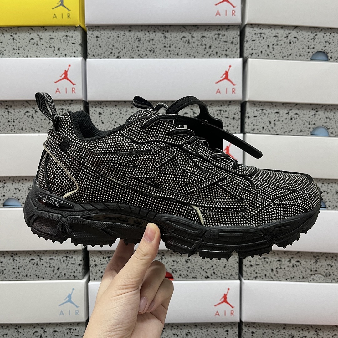 Off-White Be Right Back - Image 6