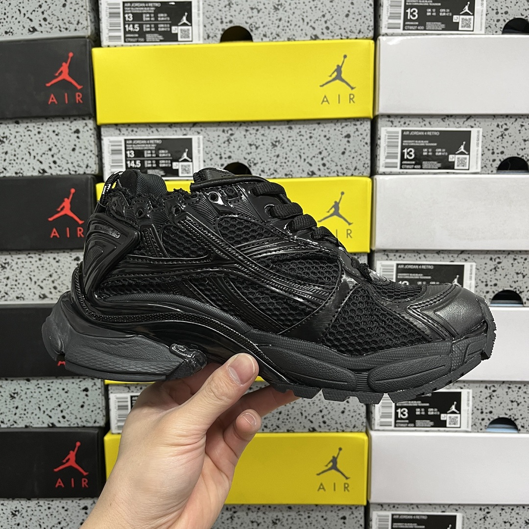 Balenciaga BLCG Runner 7.5 - Image 7