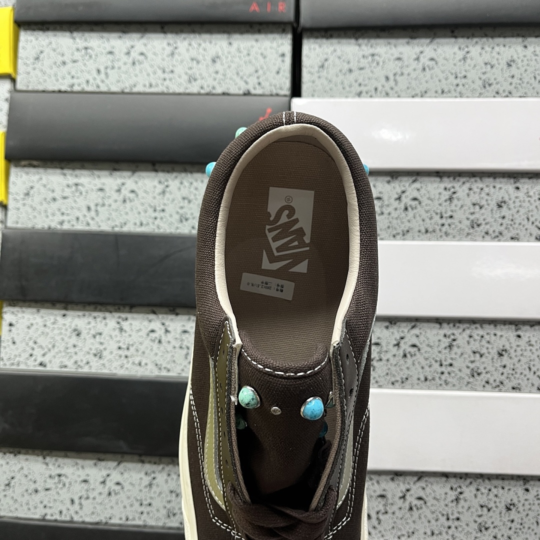 Vans Premium Old Skool Gemstone Mushroom - Image 2