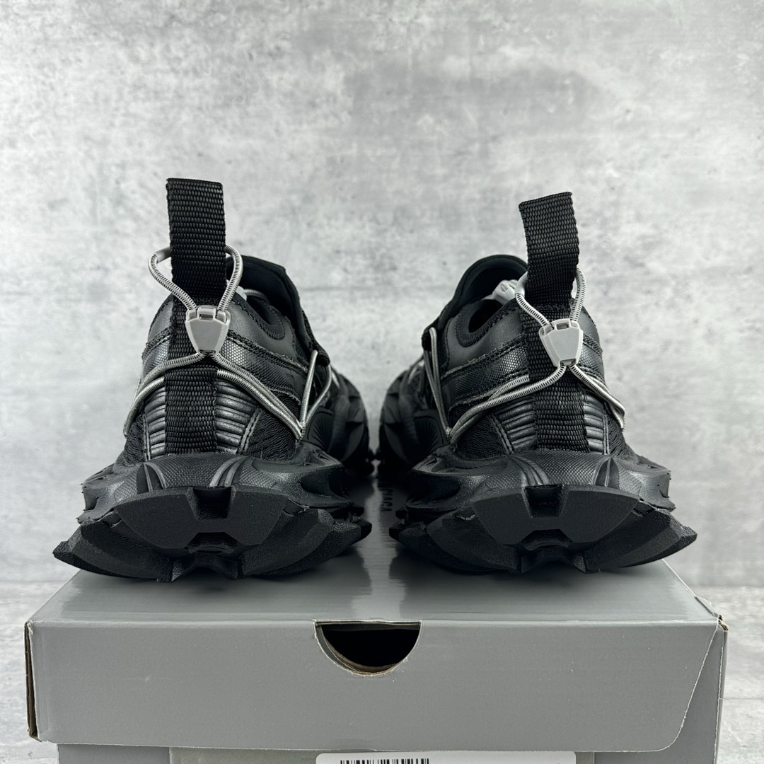 Balenciaga Hike 15 Gen - Image 26