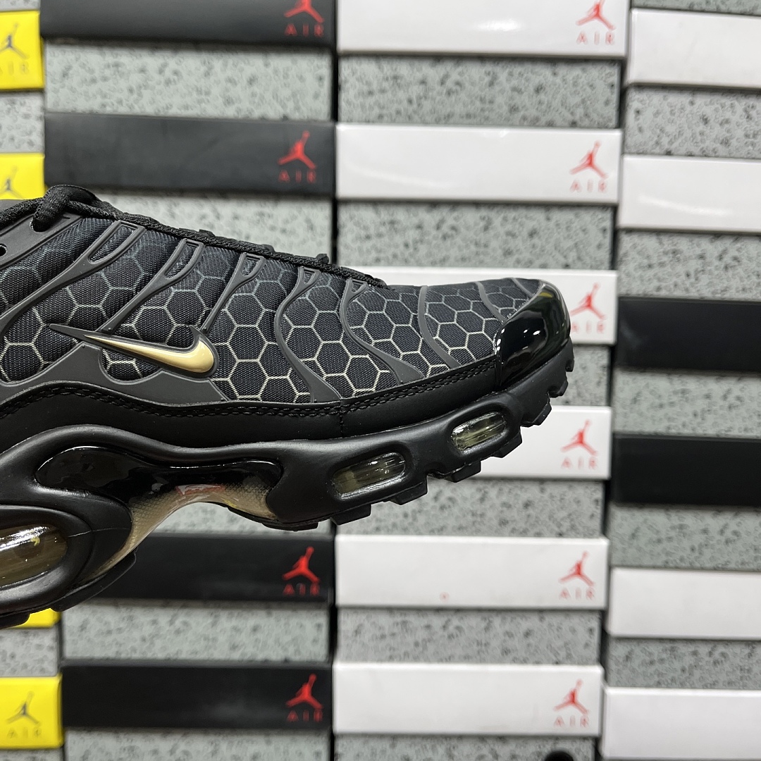 Nike Air Max Plus Black Honey - Image 4