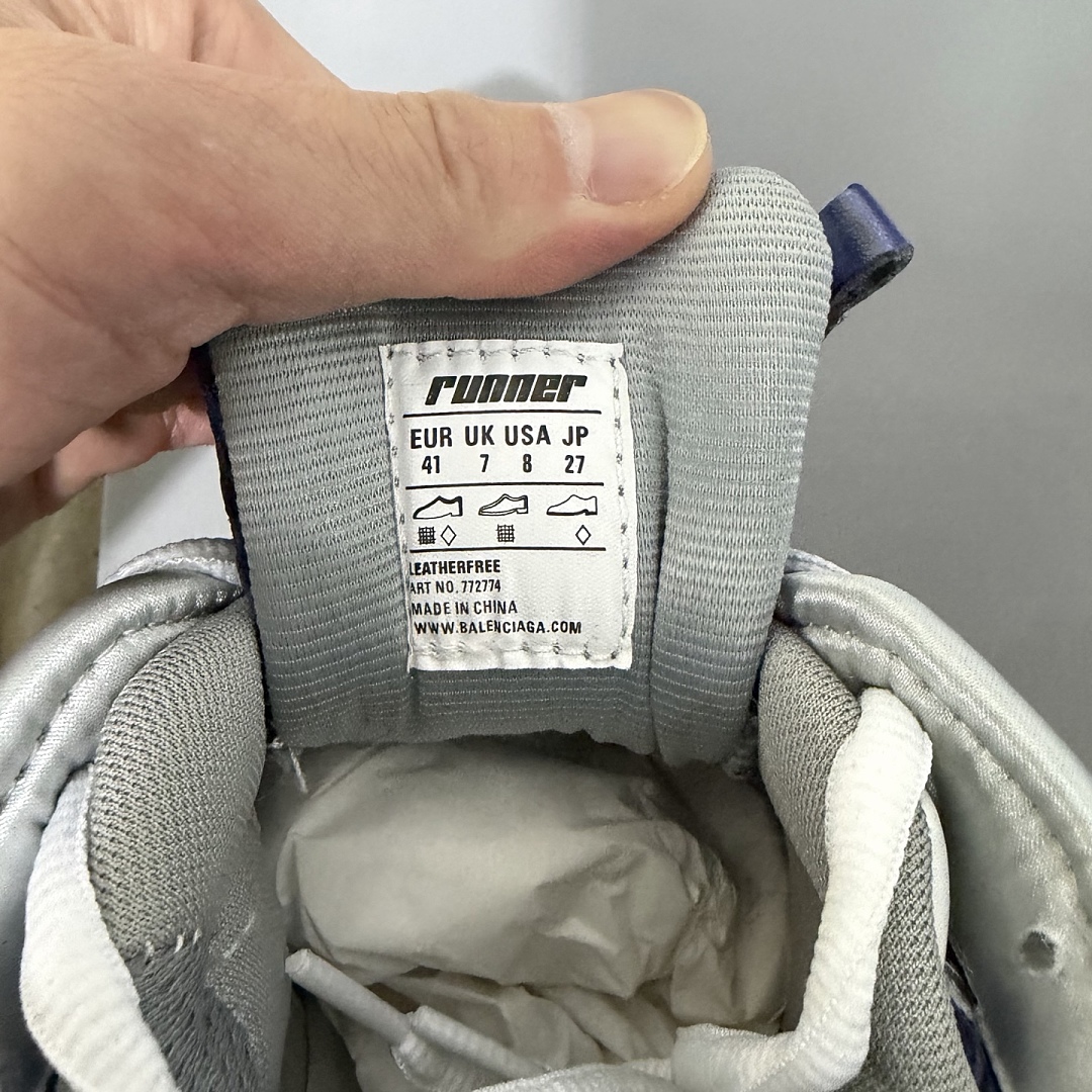Balenciaga Runner 7.5 - Image 9