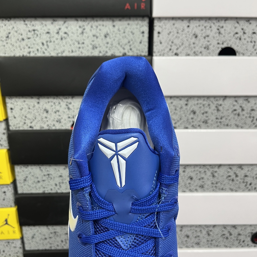 Nike Kobe 9 Elite Low EM Protro Game (Royal) - Image 4