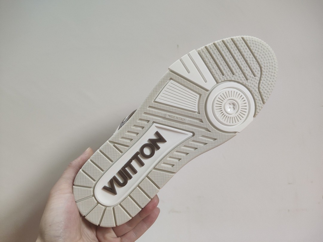 Louis Vuitton LV Trainer - Image 9