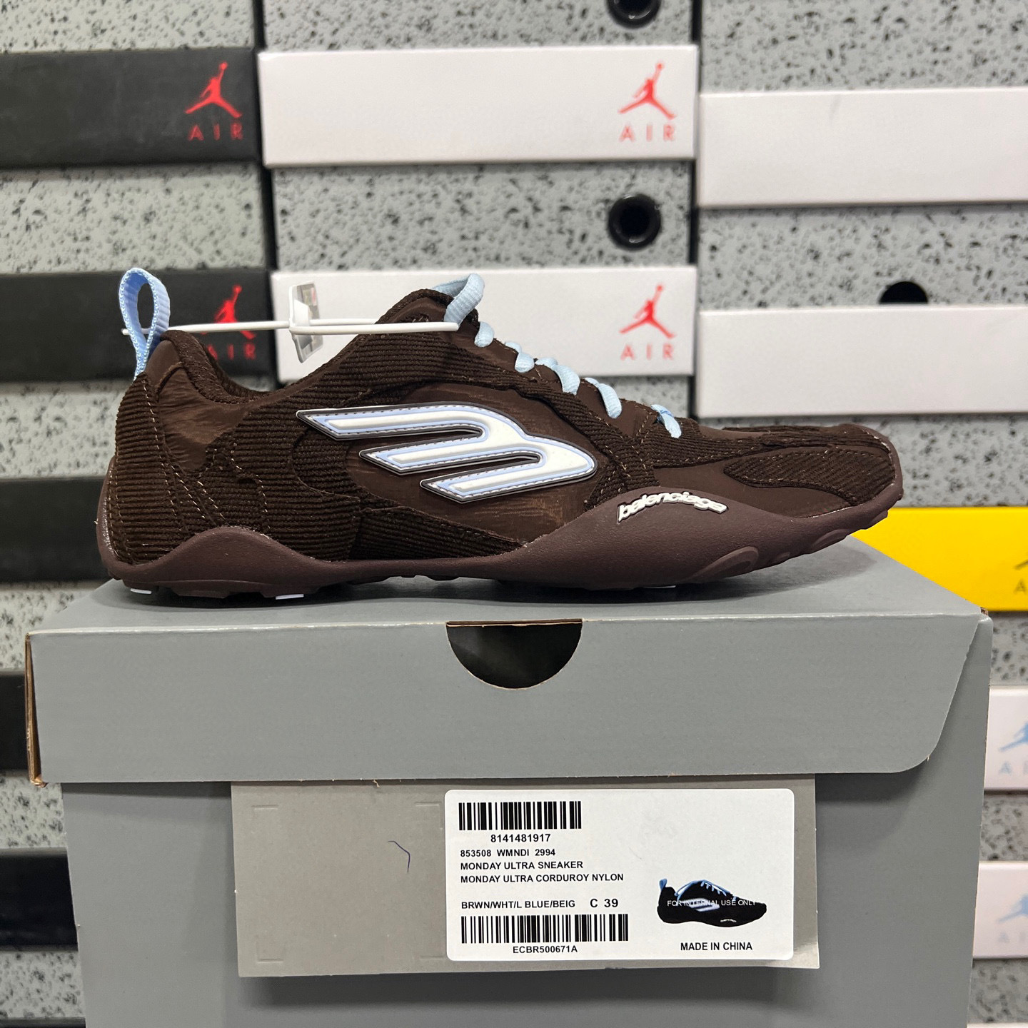 Balenciaga Monday UItra 21 Gen - Image 10