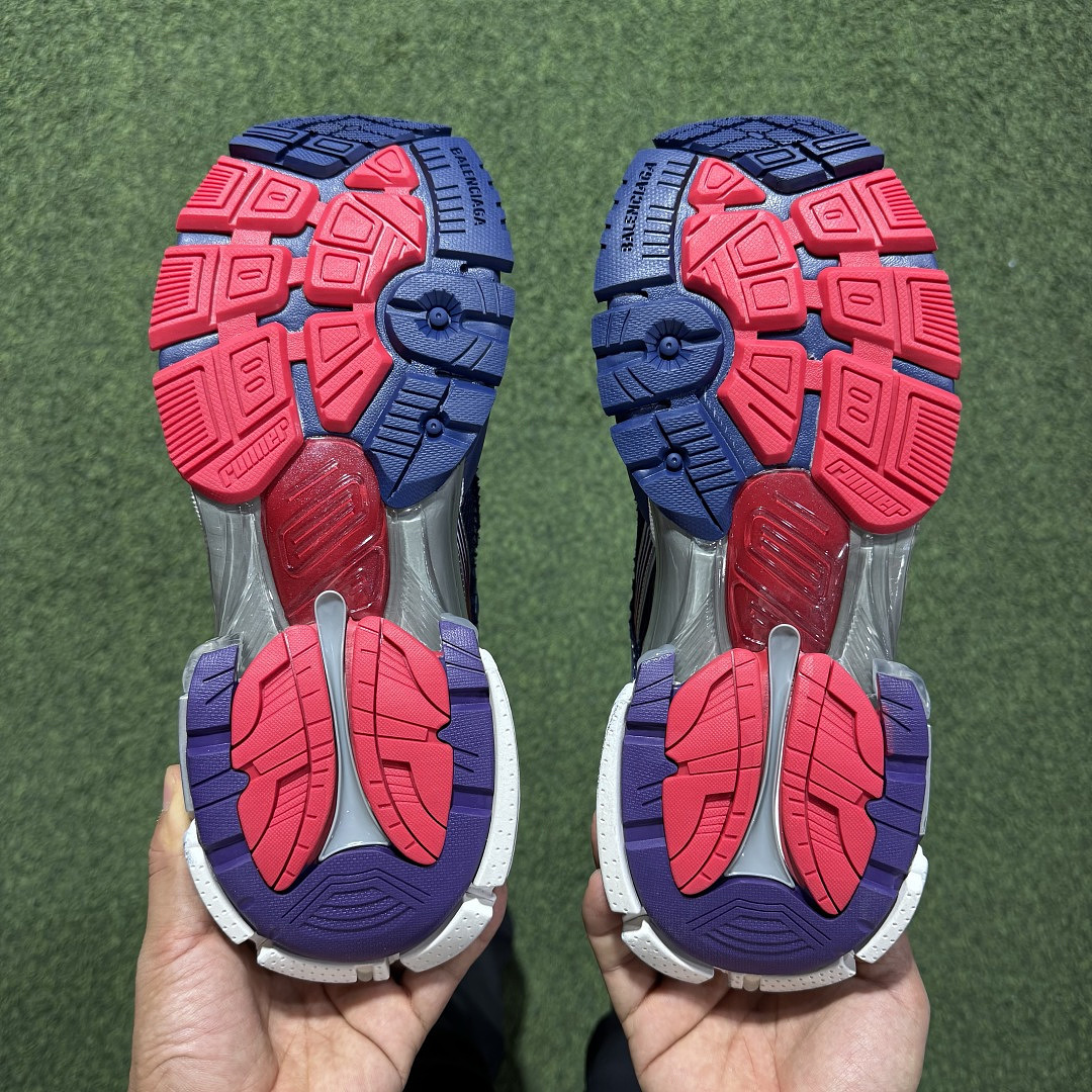 Balenciaga BLCG Runner 7.5 - Image 3