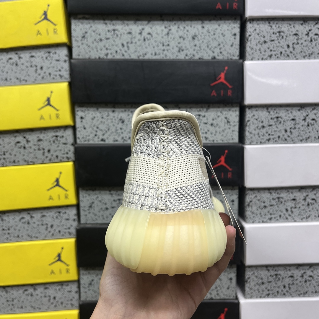 Adidas Yeezy Boost 350 V2 - Image 6