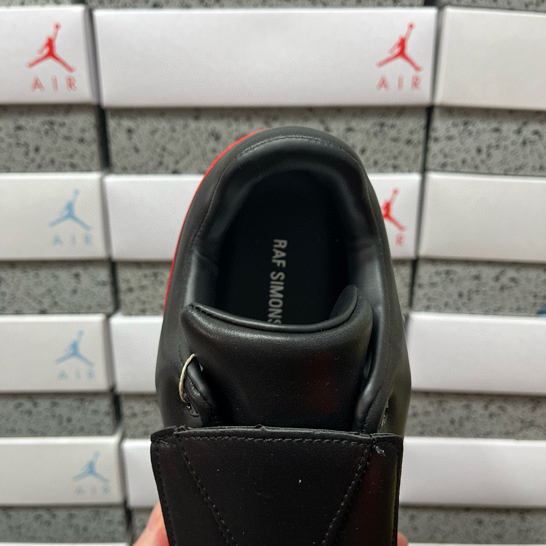 On Running Raf Simons Antei Low Top - Image 8