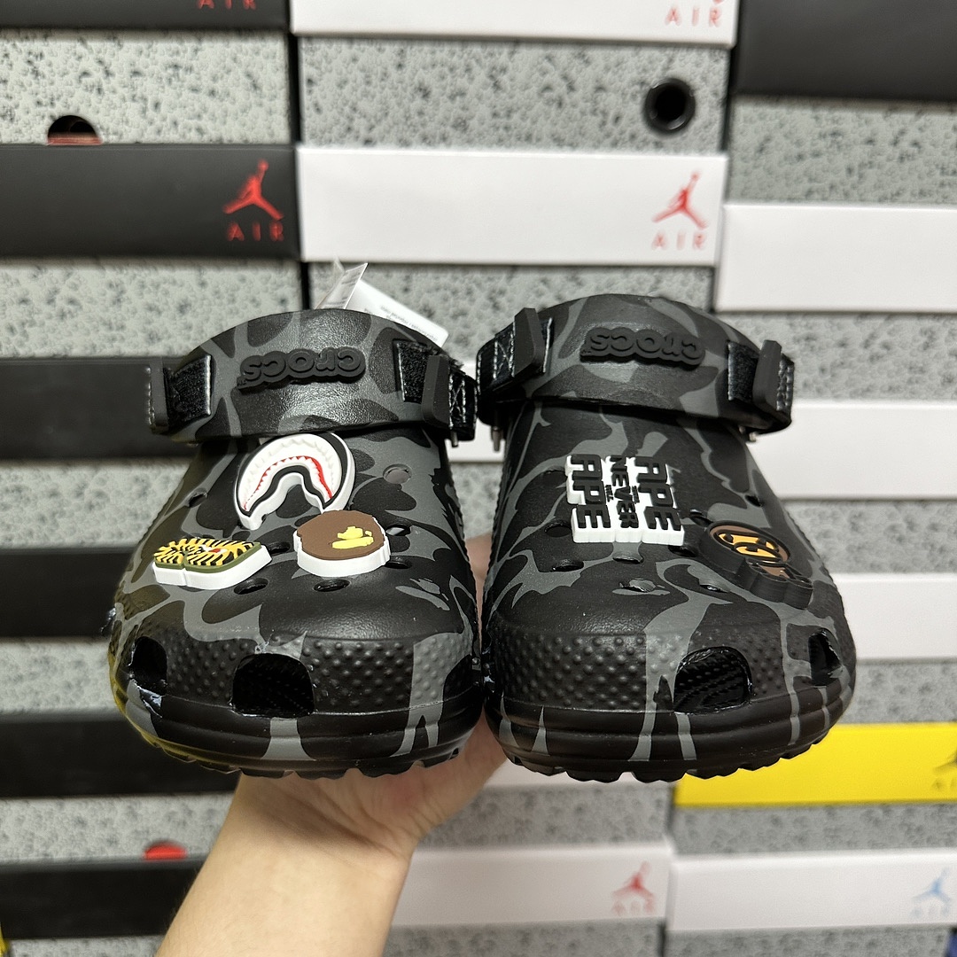 Crocs Classic Clog A Bathing Ape ABC Camo Black Print - Image 10
