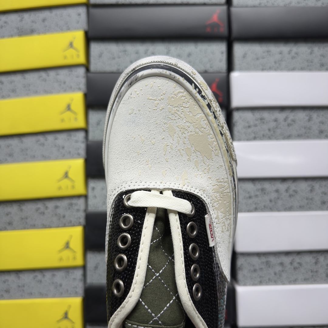 Vans Premium Authentic La Habana Black White V - Image 3