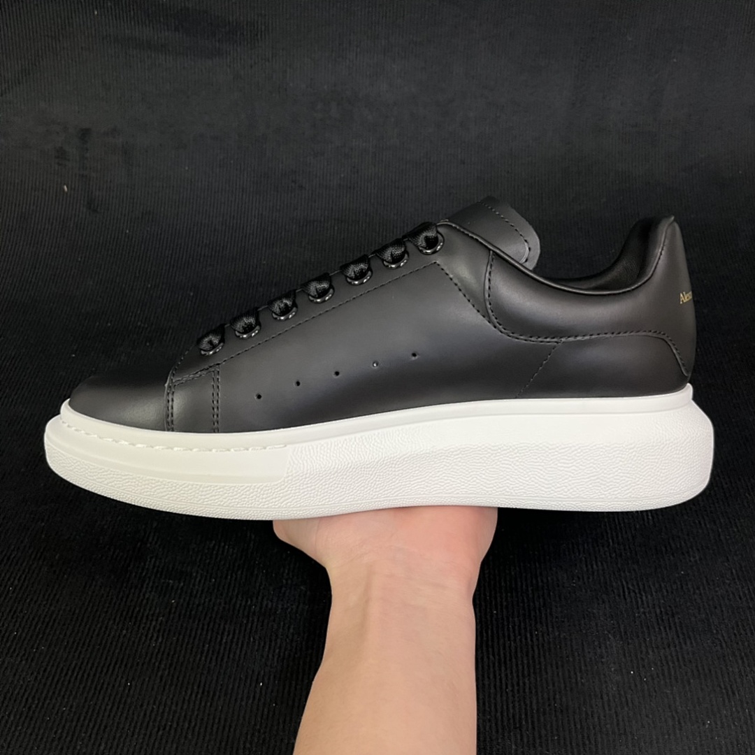 Alexander McQueen Alexander McQueen - Image 8