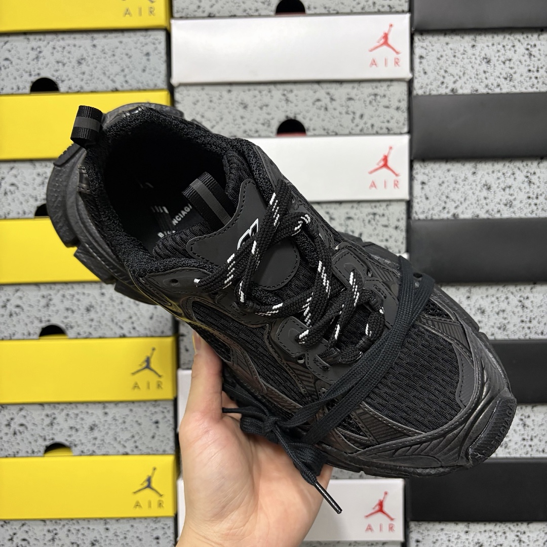 Balenciaga BLCG 3XL - Image 9