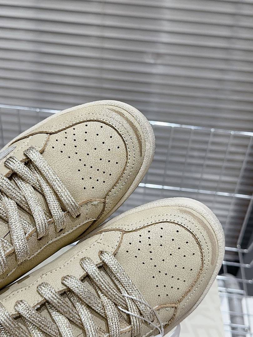 Golden Goose Deluxe Brand 13 - Image 4