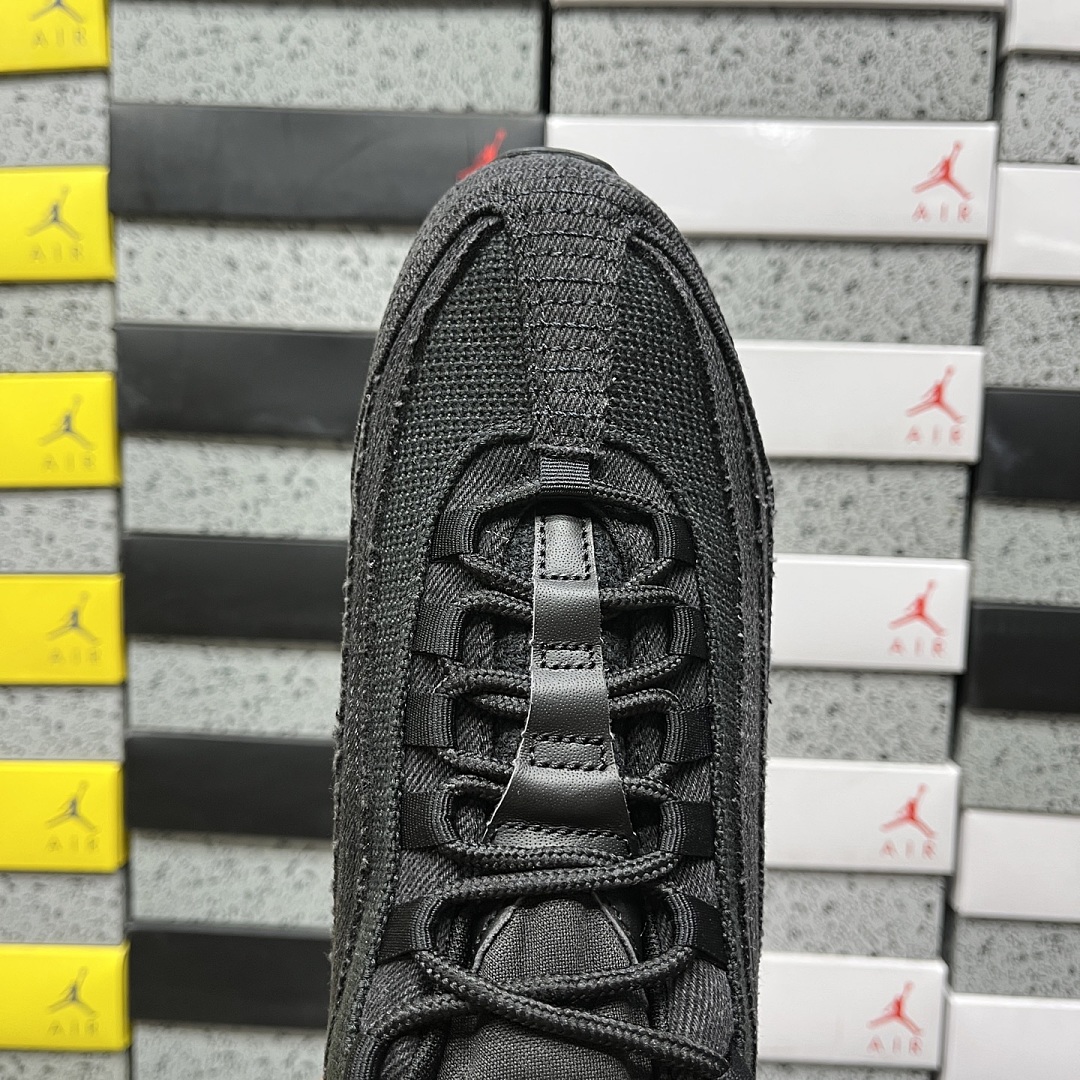 Nike Air Max 95 OG (Black) - Image 3