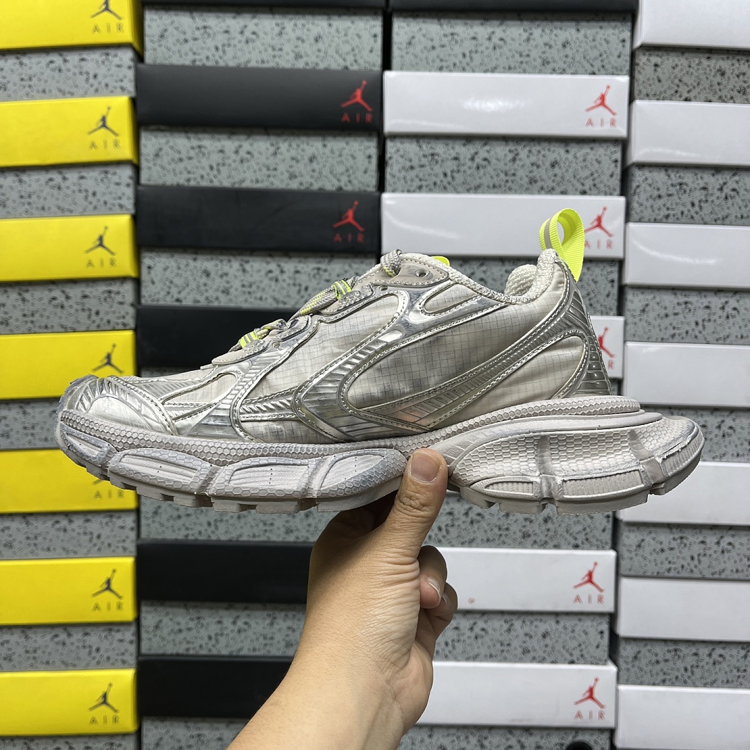 Balenciaga BLCG 3Xl - Image 56