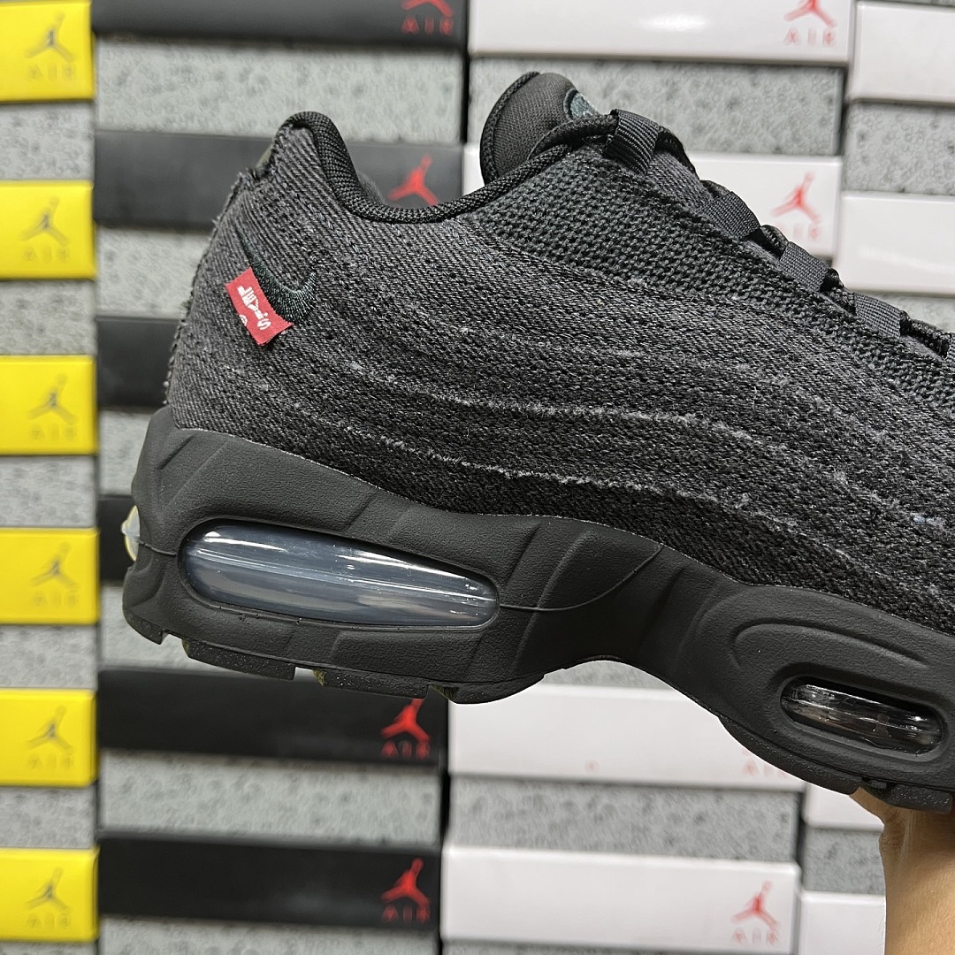 Nike Air Max 95 OG (Black) - Image 9