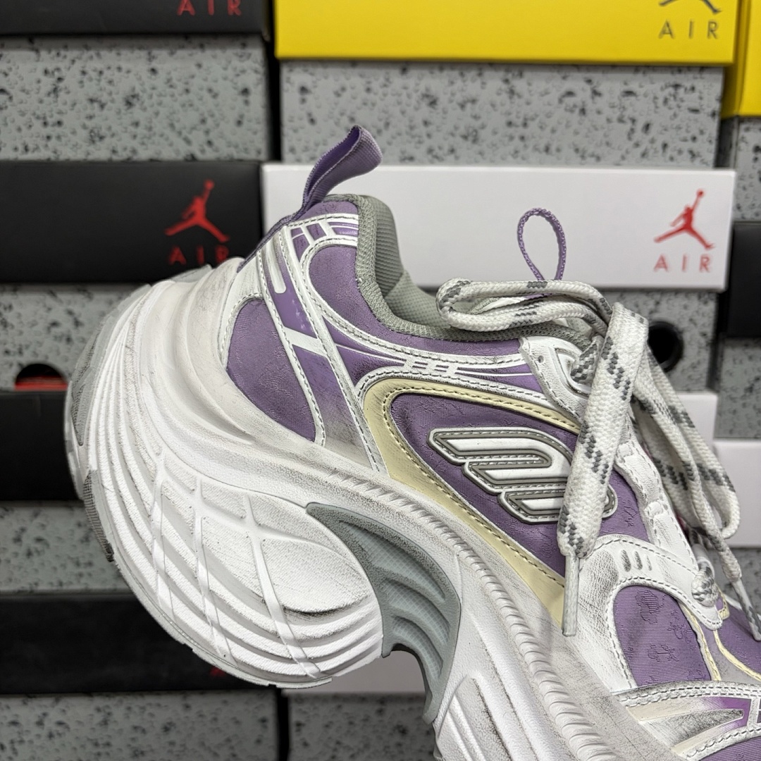 Balenciaga 6XL - Image 4