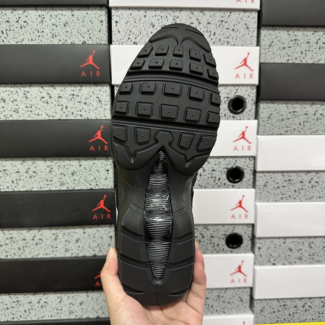 Nike Air Max 95 Essential (Triple Black) - Image 4