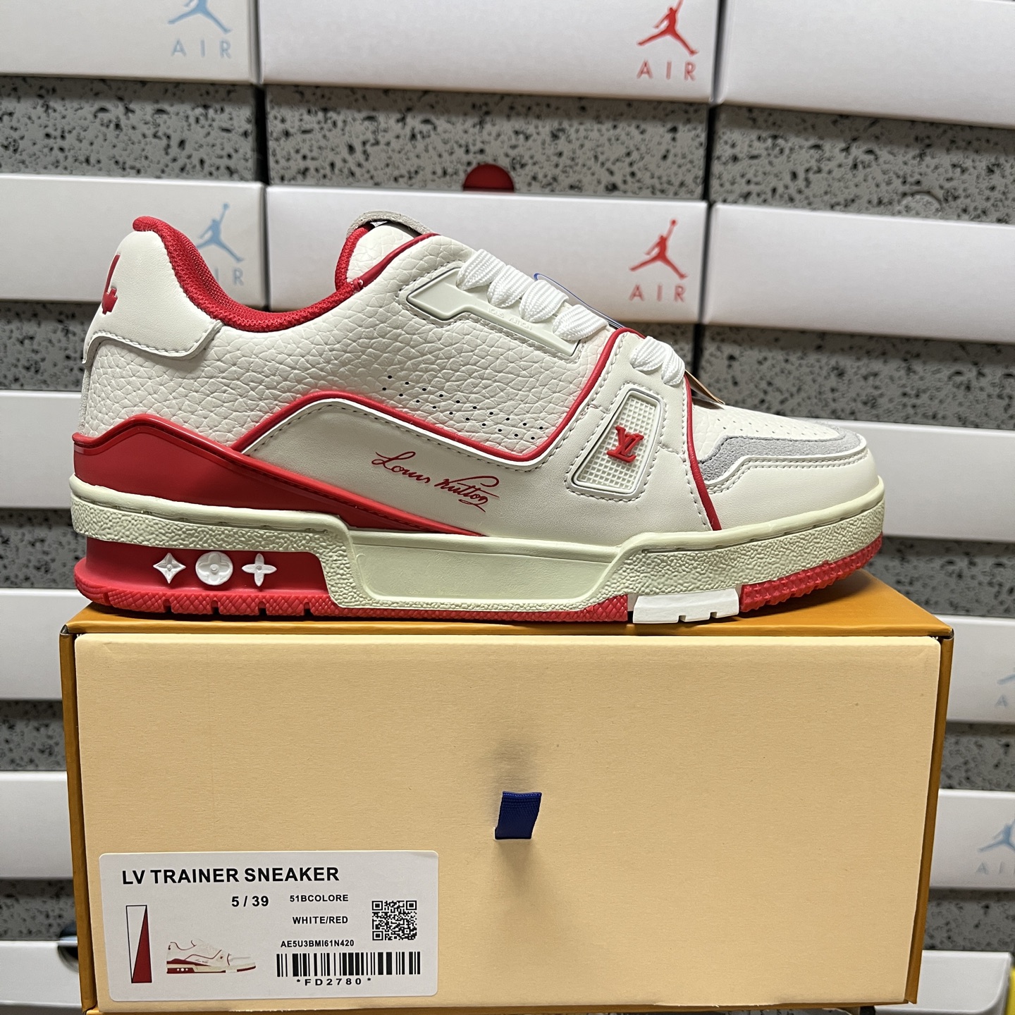Louis Vuitton Trainer WHITE/RED (White Red) - Image 10