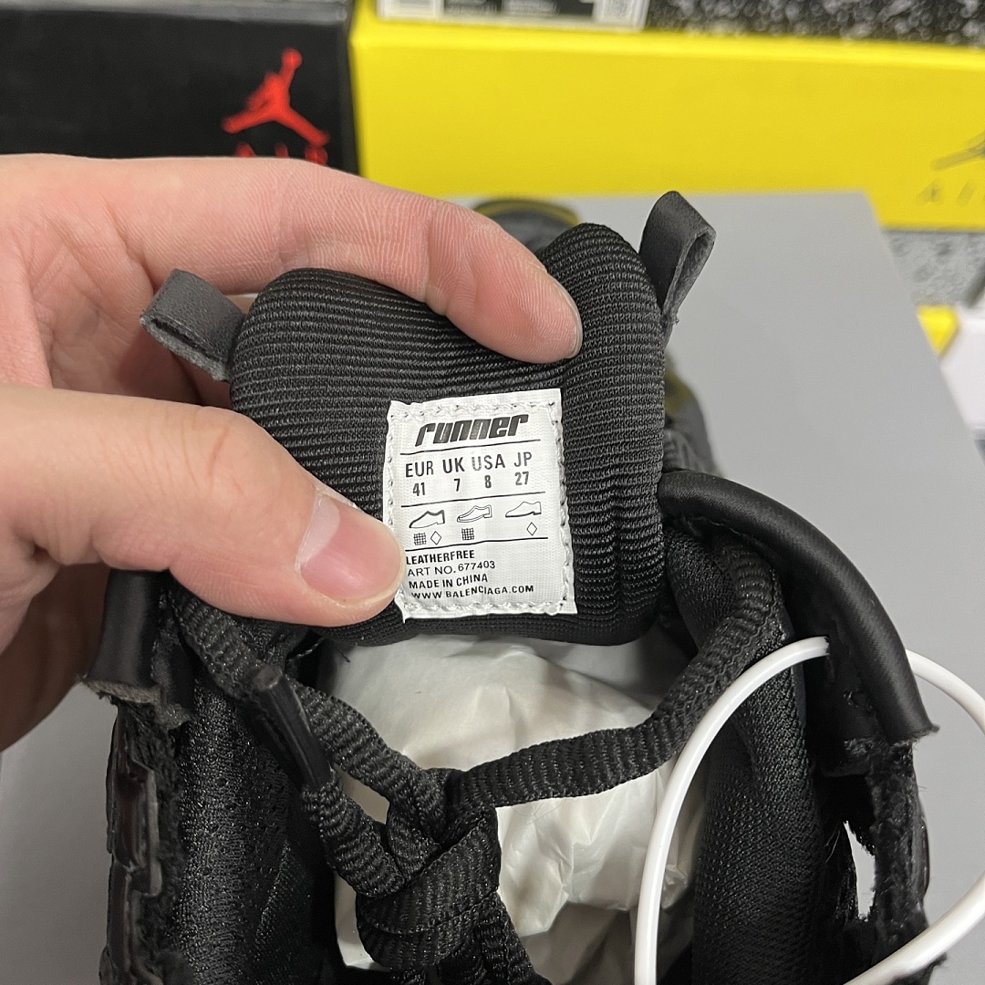 Balenciaga BLCG Runner 7.0 - Image 7