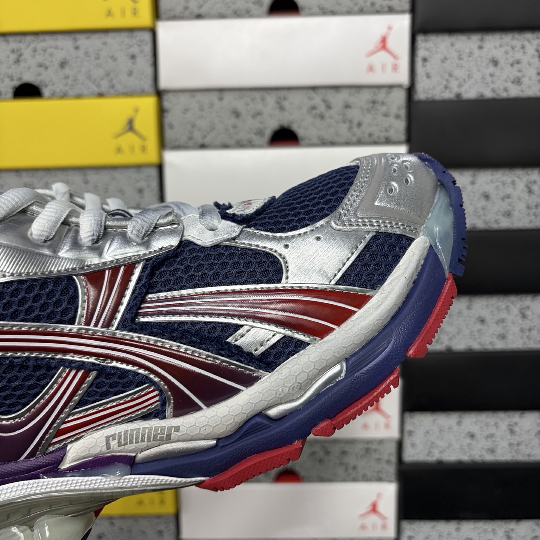 Balenciaga Runner 7.5 - Image 3