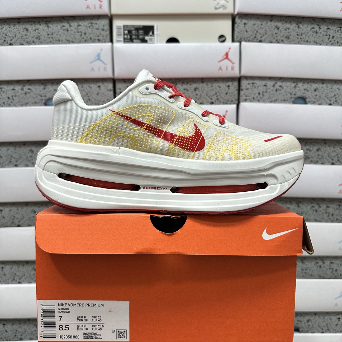 Nike Vomero Premium - Image 11