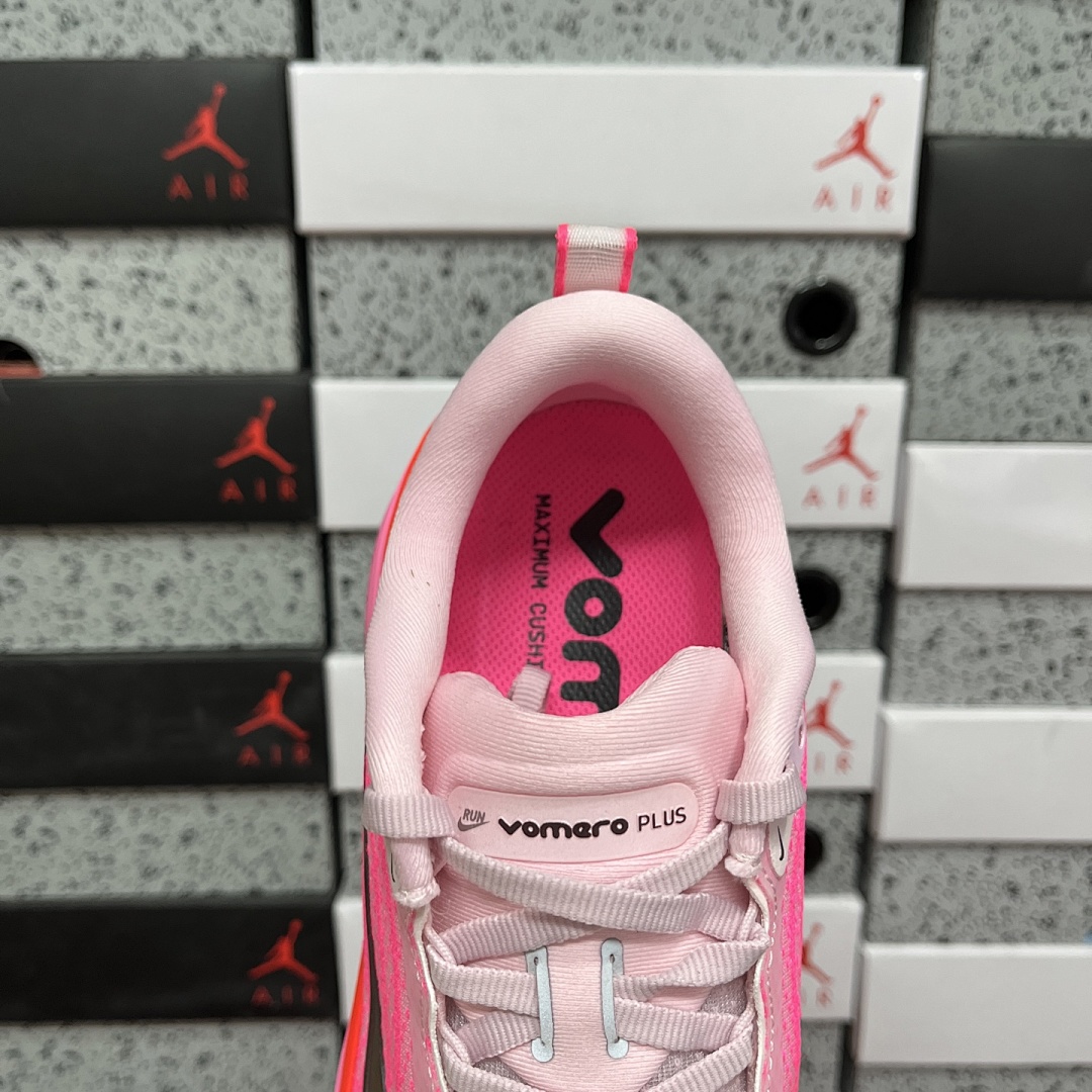 Nike Zoom Vomero - Image 4