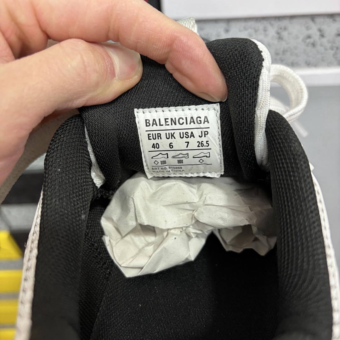 Balenciaga 6XL - Image 2