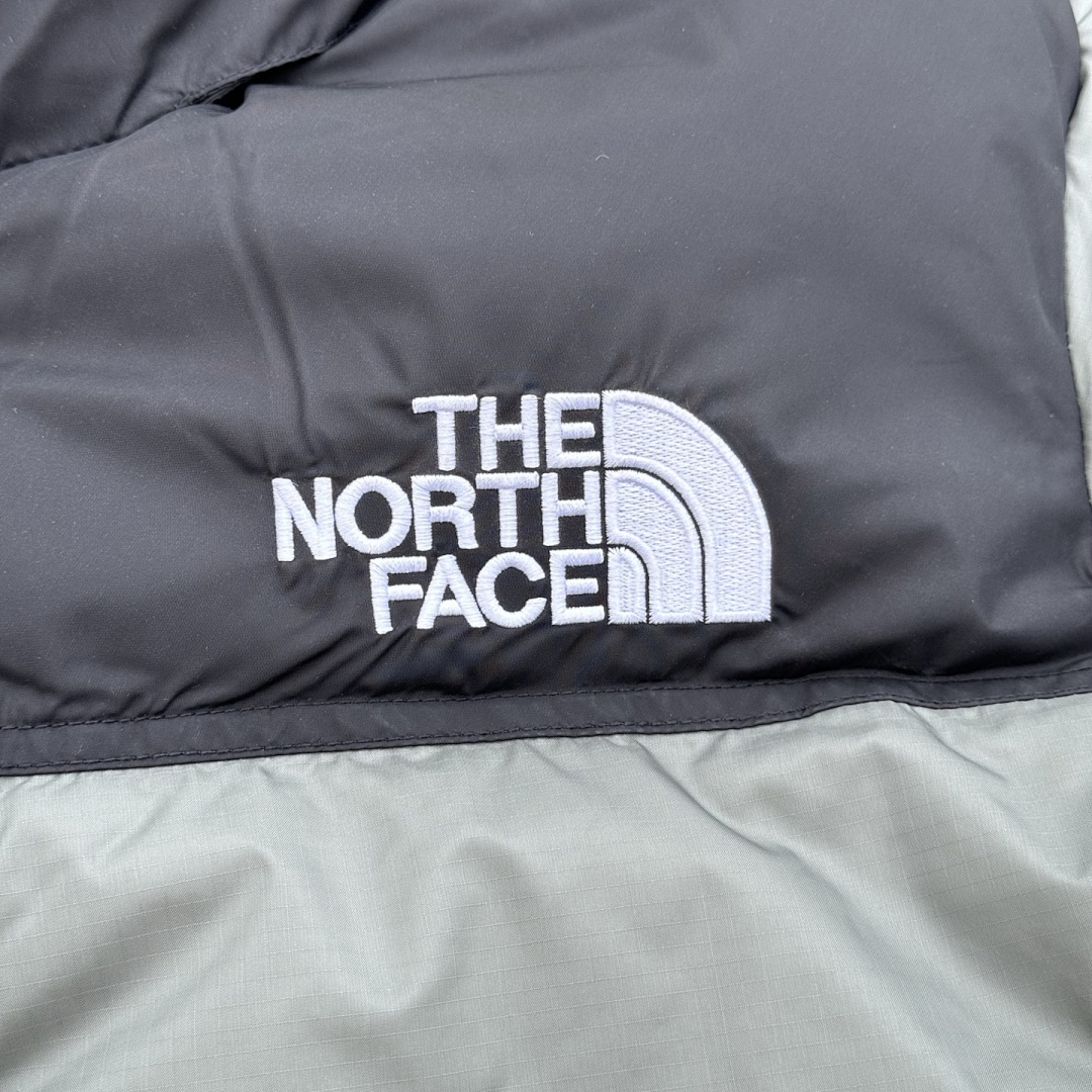 The North Face TNF 1996 Retro Nuptse 700 Fill Packable Jacket - Image 68