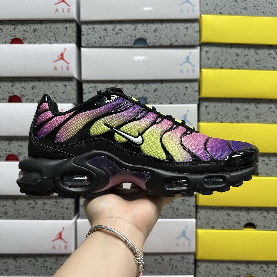 Nike Air Max Plus Northern Lights - Image 10