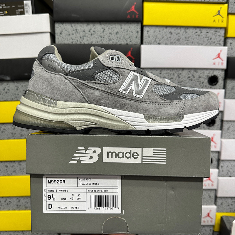 New Balance 992 (Grey)