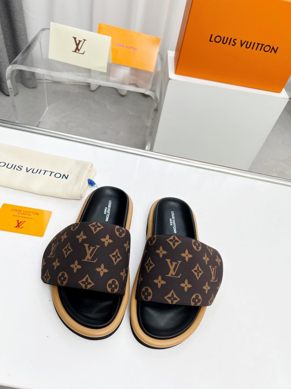 Louis Vuitton Velcro Slippers - Image 10