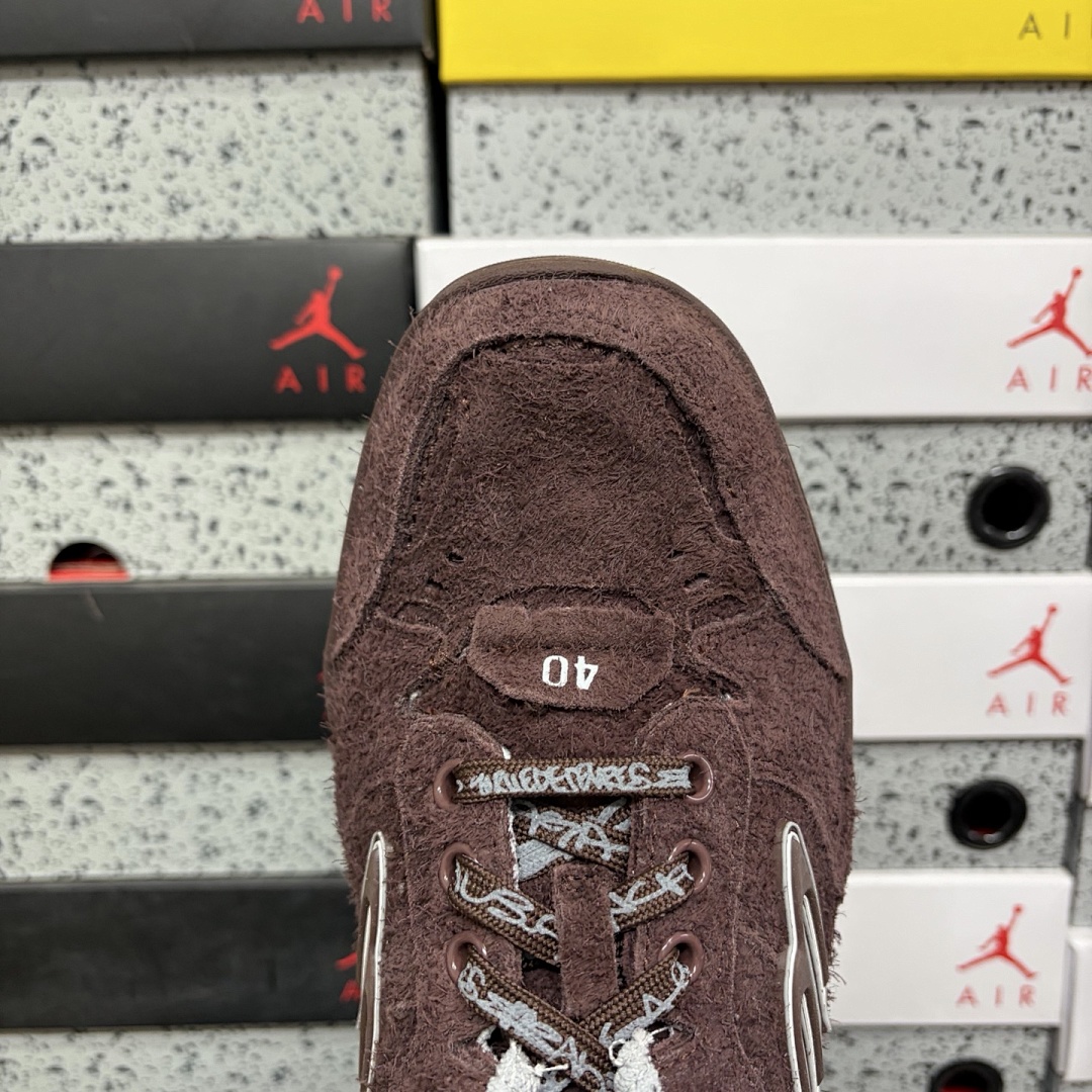 Balenciaga Hamptons Sneakers 18 (Wine Red) - Image 10