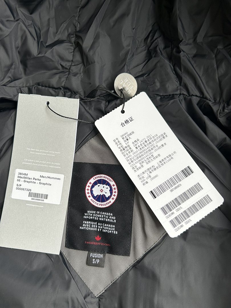 Canada Goose Macmillan Parka Jacket - Image 35